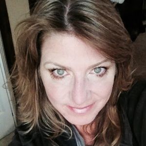 Meet your Posher, Michele